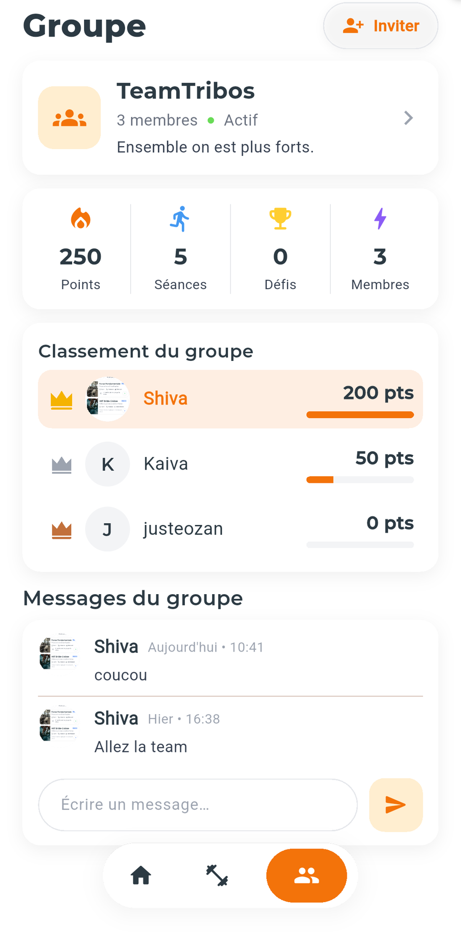 Écran Groupe de Tribos avec le classement des membres et les messages du groupe
